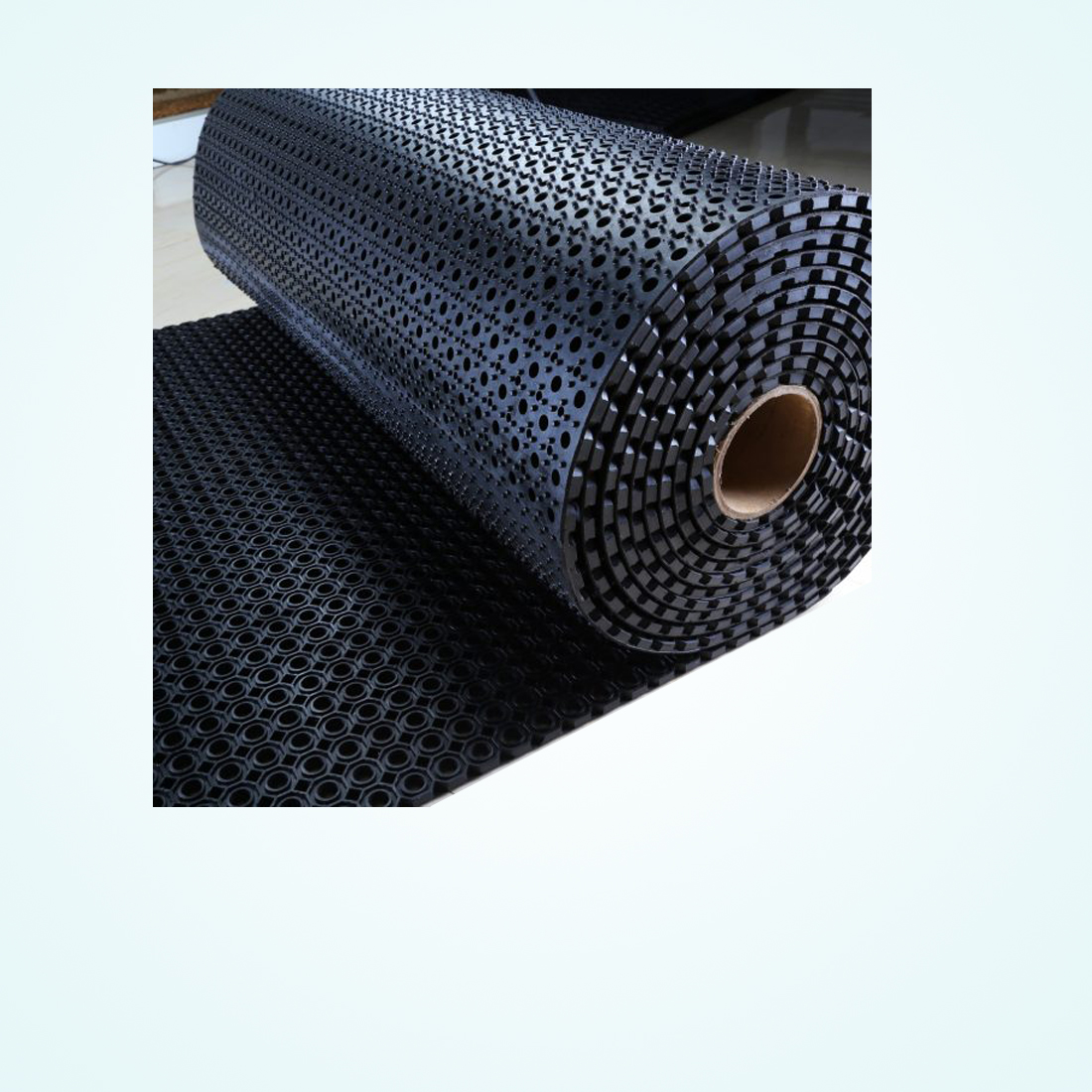 Rubber Ringmat on Roll - Rubber United